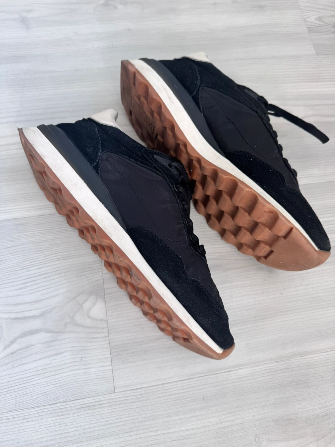 Zara Black Sneakers Size 38 - photo 3