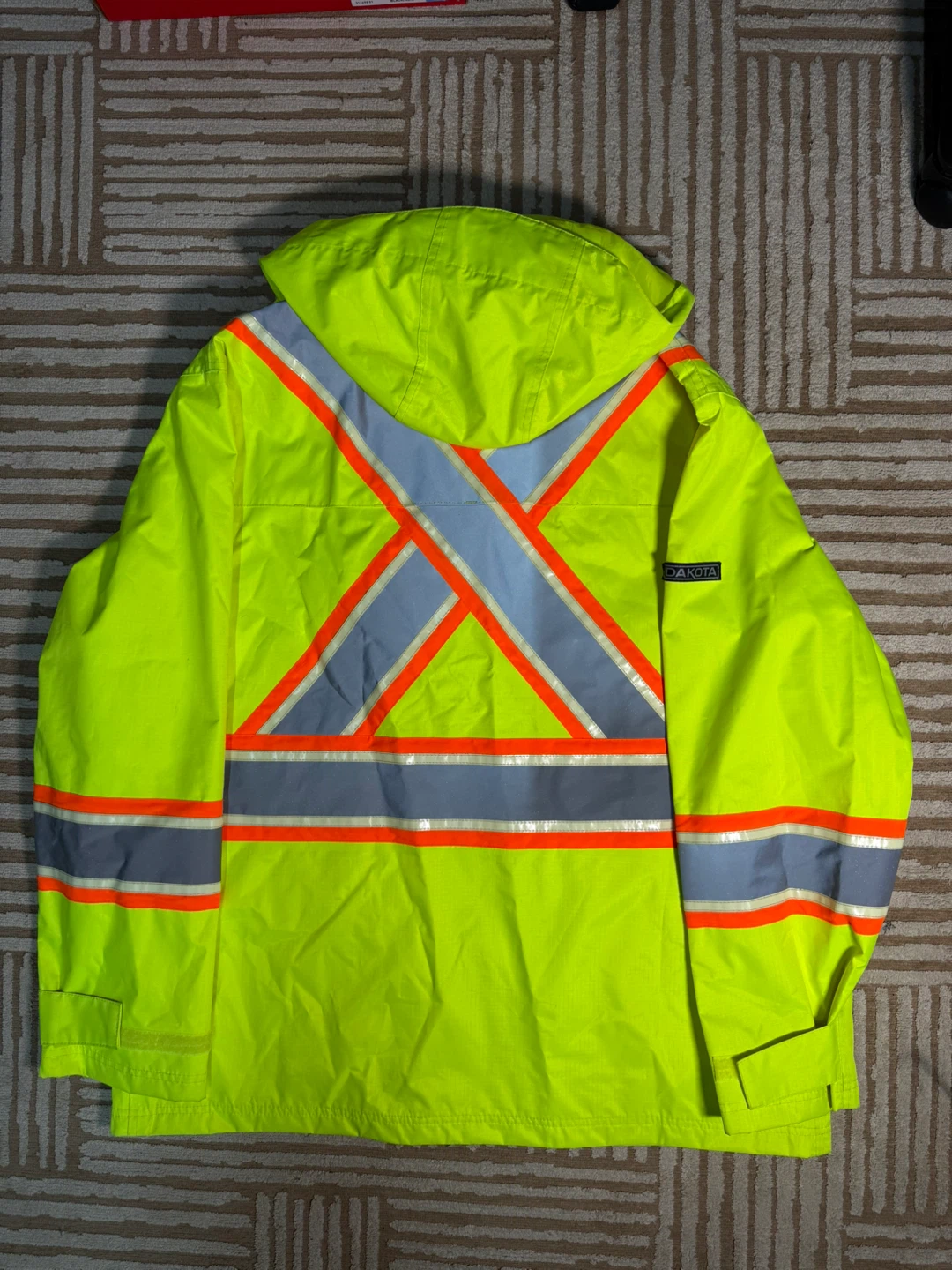 DAKOTA High-Visibility Safety Mens Jacket Class 2 Compliant Sz M - photo 2