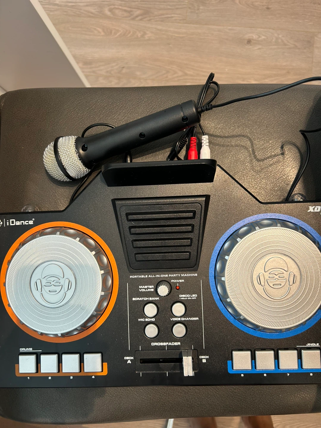 iDance Portable All-in-One  DJ Controller with Microphone - photo 2