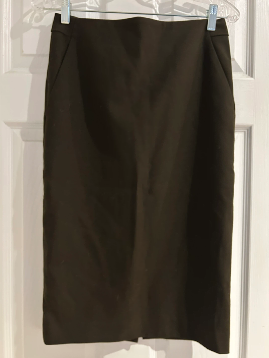 Uniqlo Pencil Skirt size 6 NEW