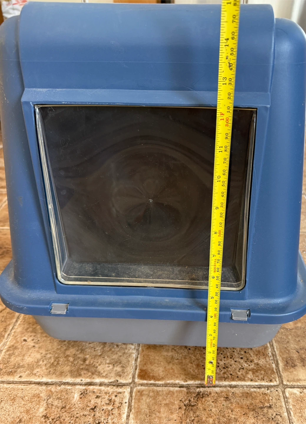 Blue Plastic Hooded Litter Box with Door