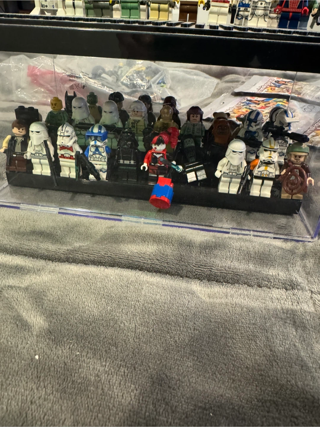 Lego mini figure lot - photo 2
