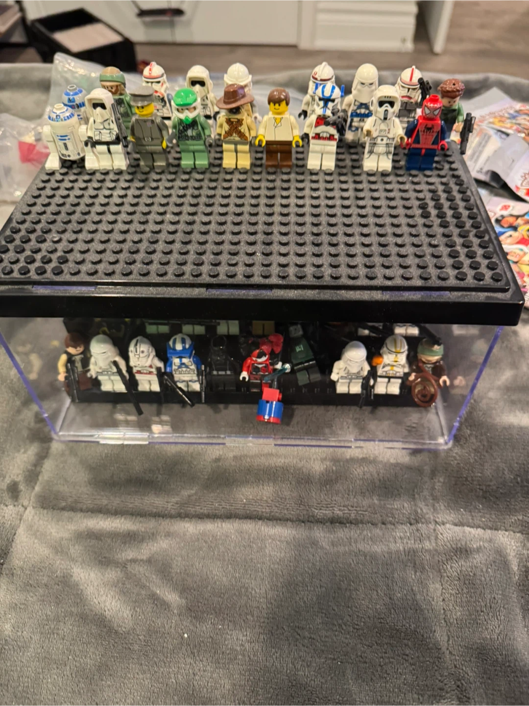 Lego mini figure lot