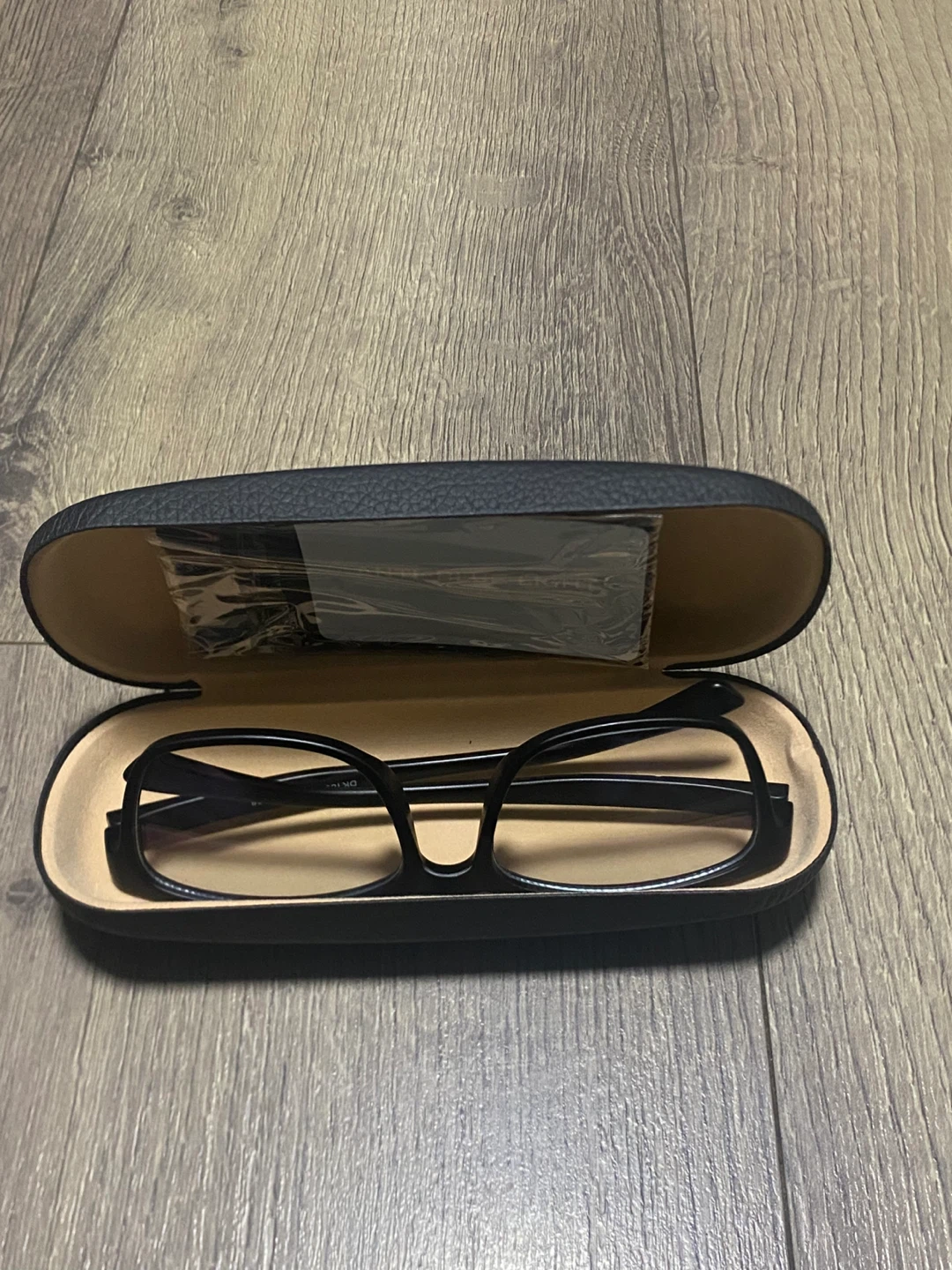 Anti-Blue Light Glasses with Case and Cleaning Cloth - photo 5