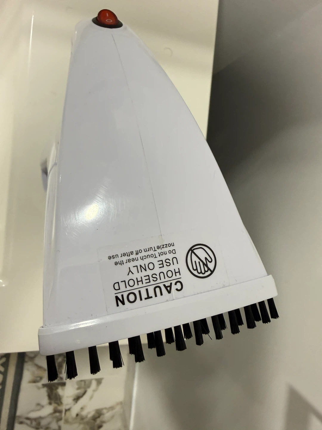 🔥 MOVING OUT SALE – Hilife Handheld Garment Steamer! - photo 3
