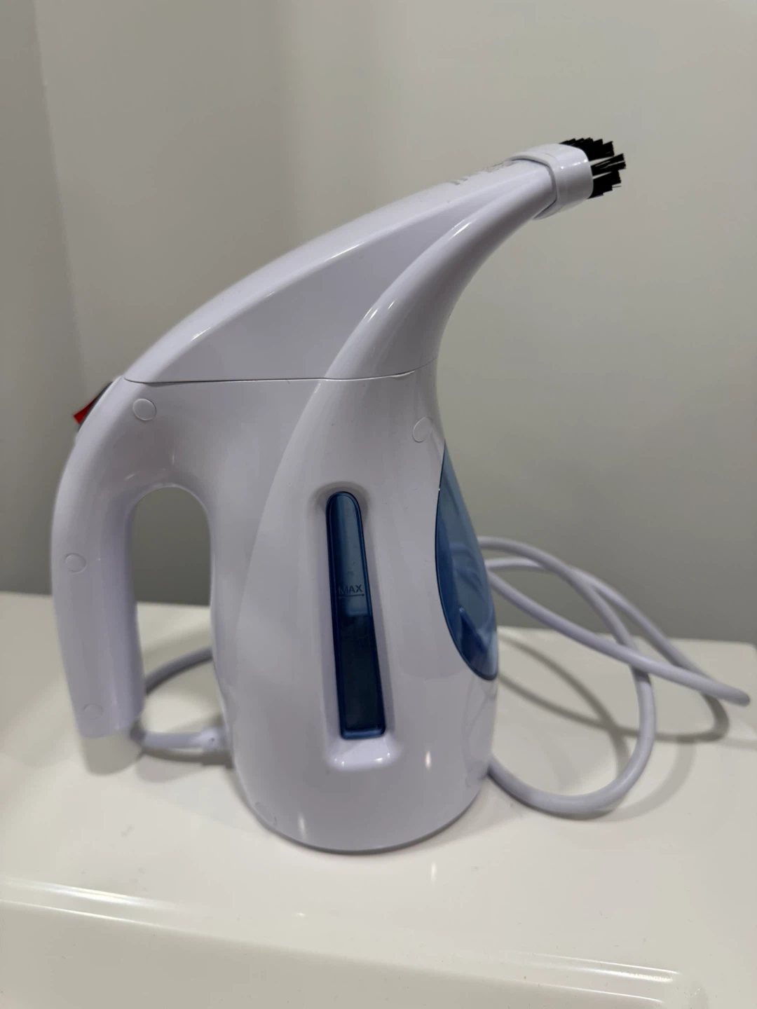 🔥 MOVING OUT SALE – Hilife Handheld Garment Steamer! - photo 2