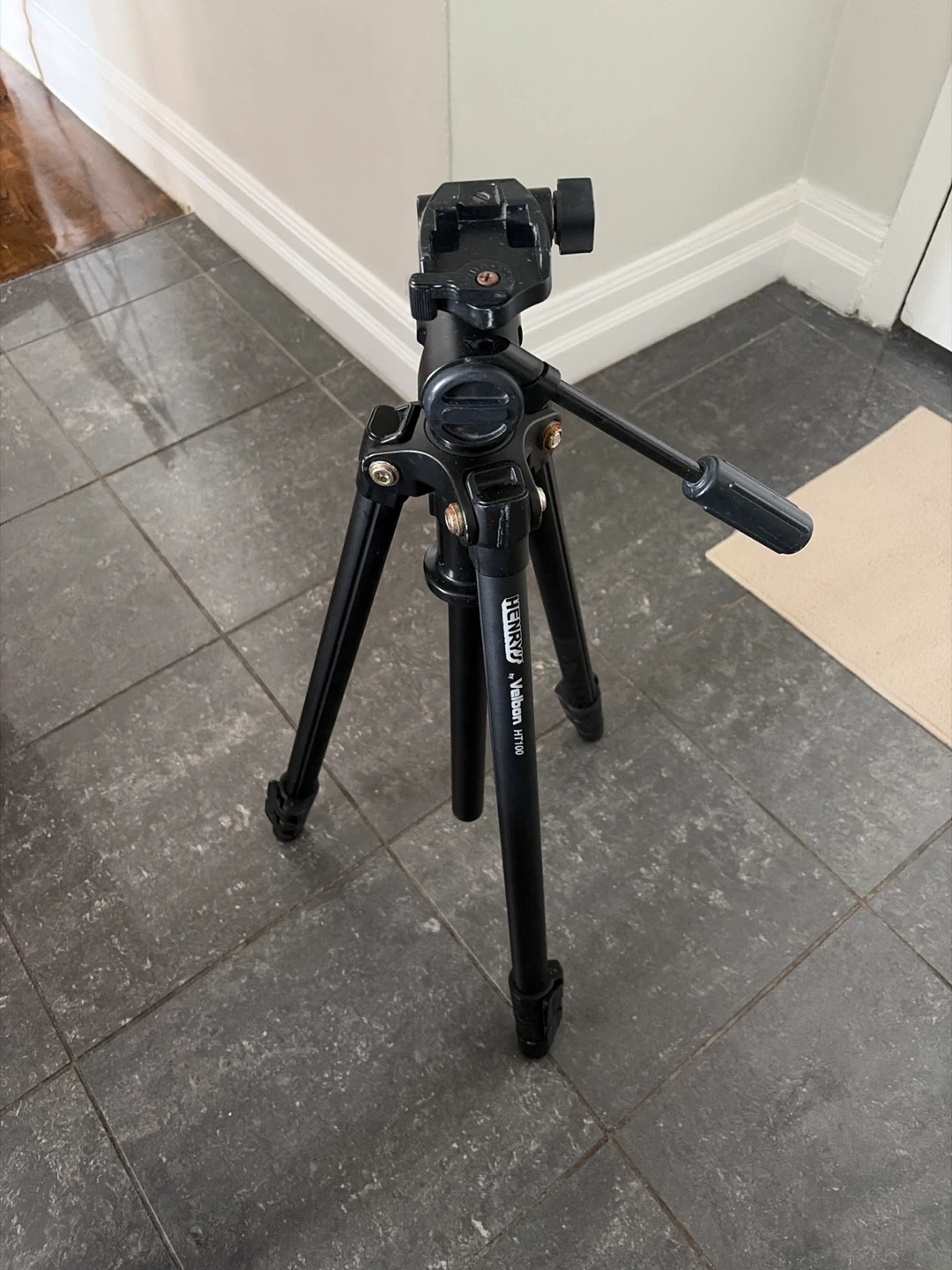 Henry Vibrograph Tripod HT-100 - photo 2