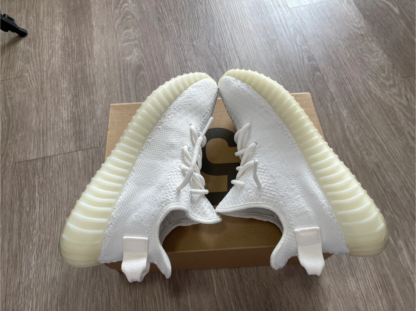 Adidas Yeezy Boost 350 V2 "Zebra" - photo 5