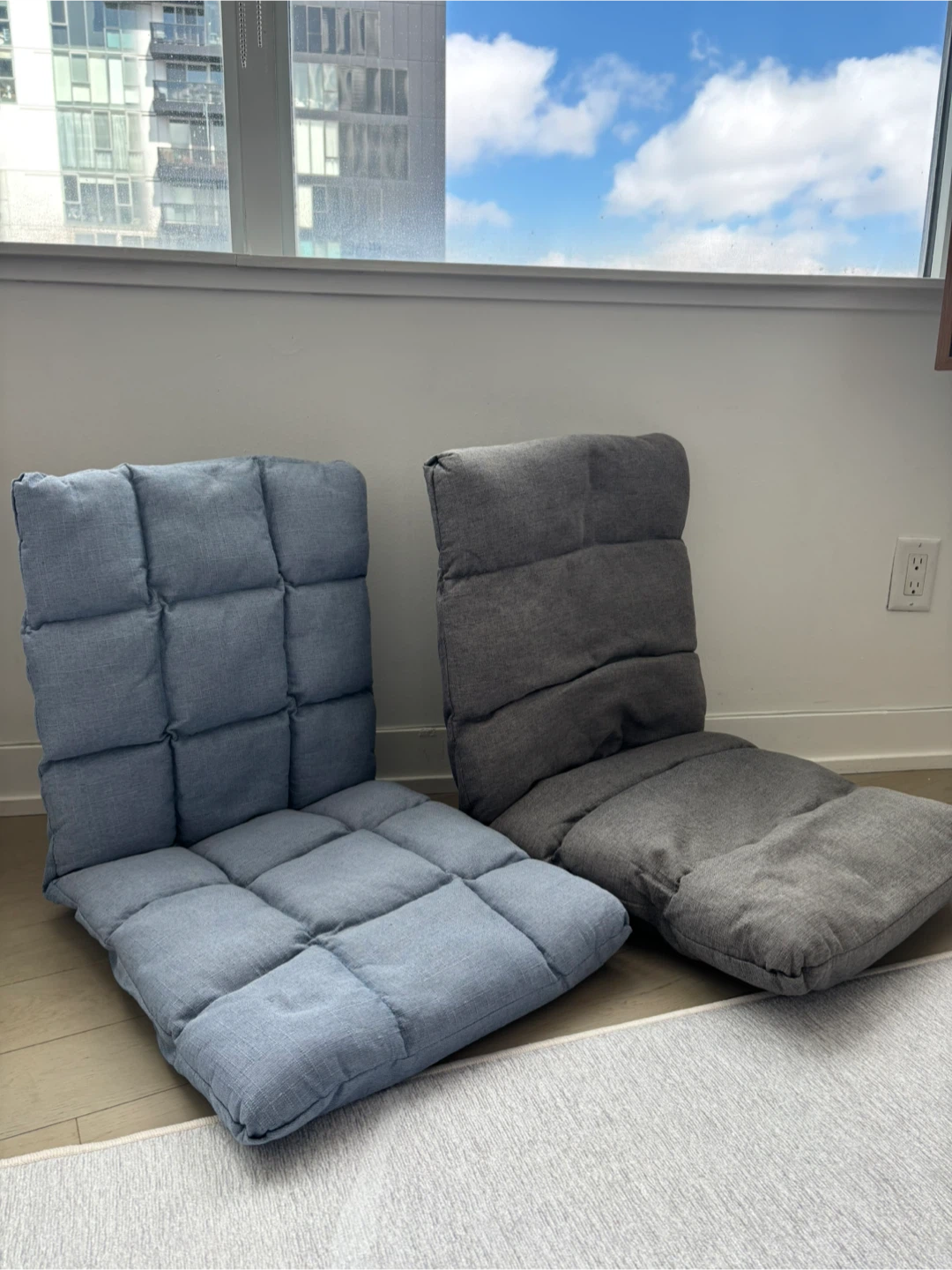 Set of 2 Adjustable Floor Chairs - photo 2