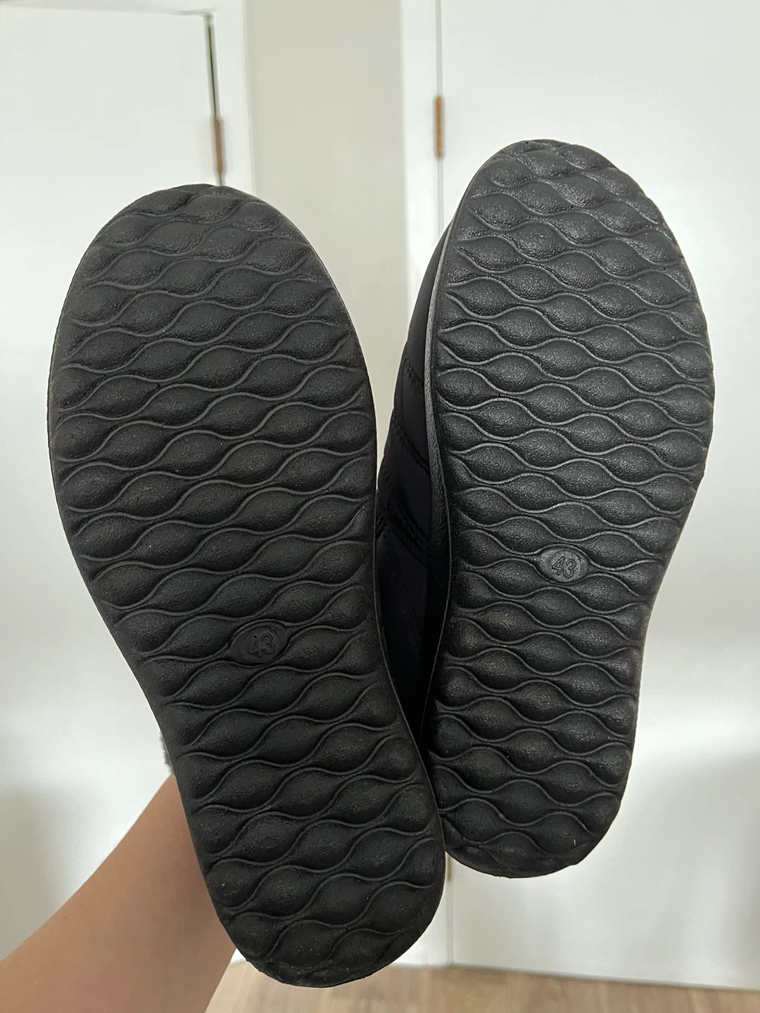 Black BJ Water-Resistant Winter Boots - Size 43 - photo 3