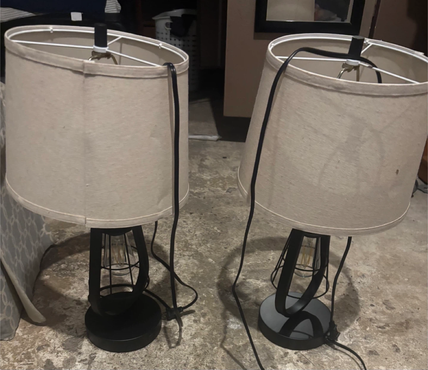 Industrial Style Table Lamp with Drum Shade