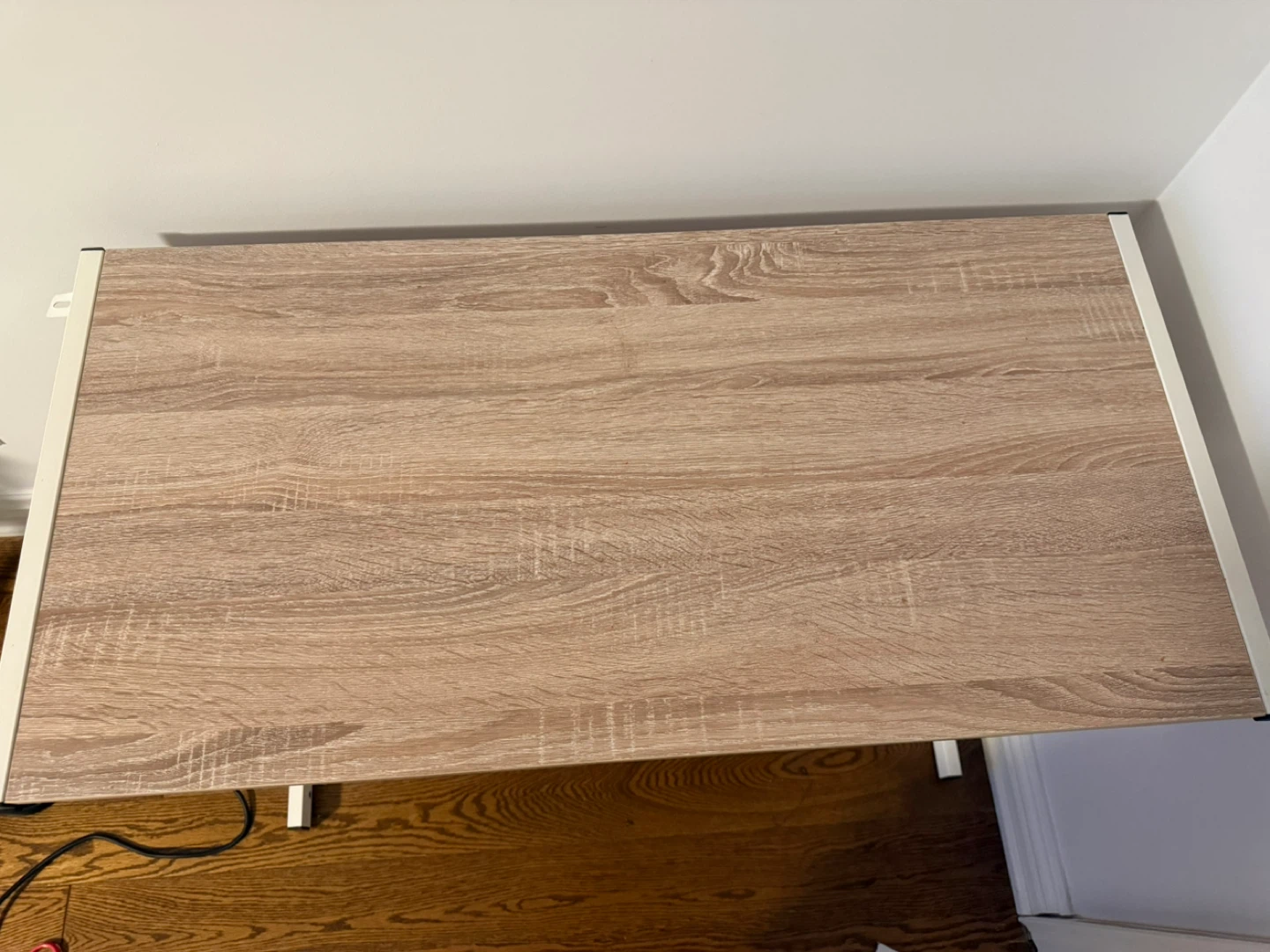 💻 MOVING OUT SALE – Laptop Desk / Study Table - photo 2