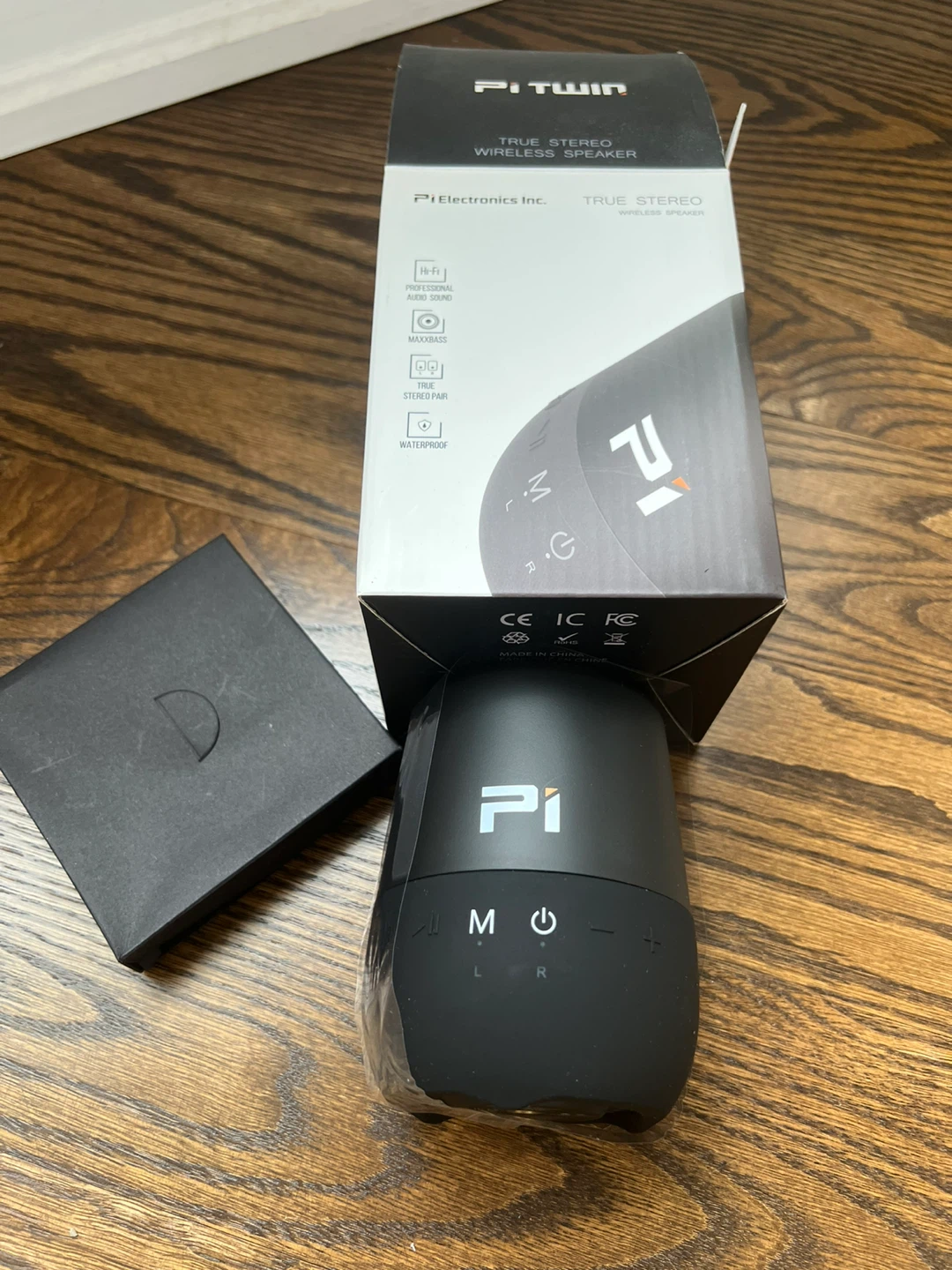 P1 TRUE STEREO WIRELESS SPEAKER - photo 3