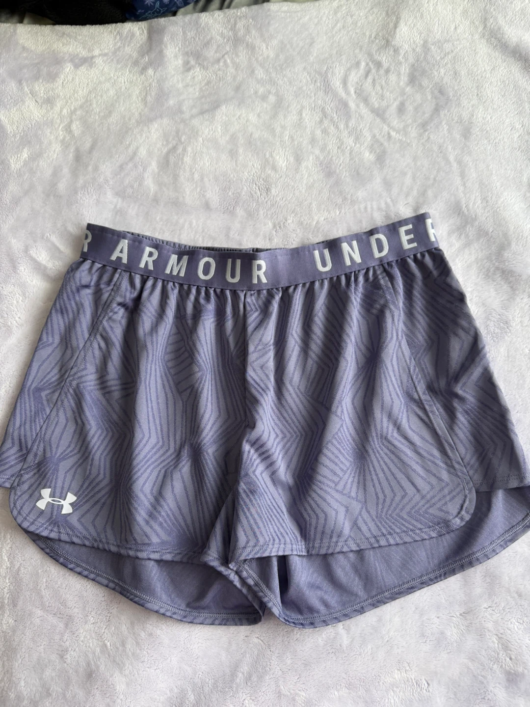Under Armour Women’s Athletic Shorts Size M – Purple