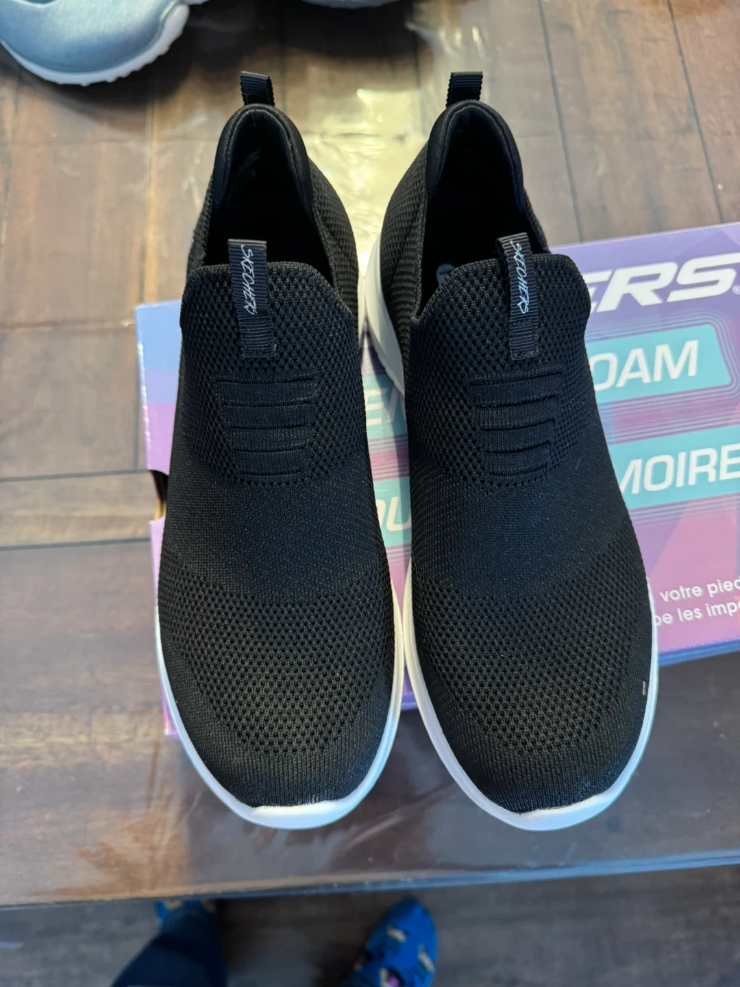Skechers Women's Slip-On Memory Foam Sneakers Size 9 - photo 2