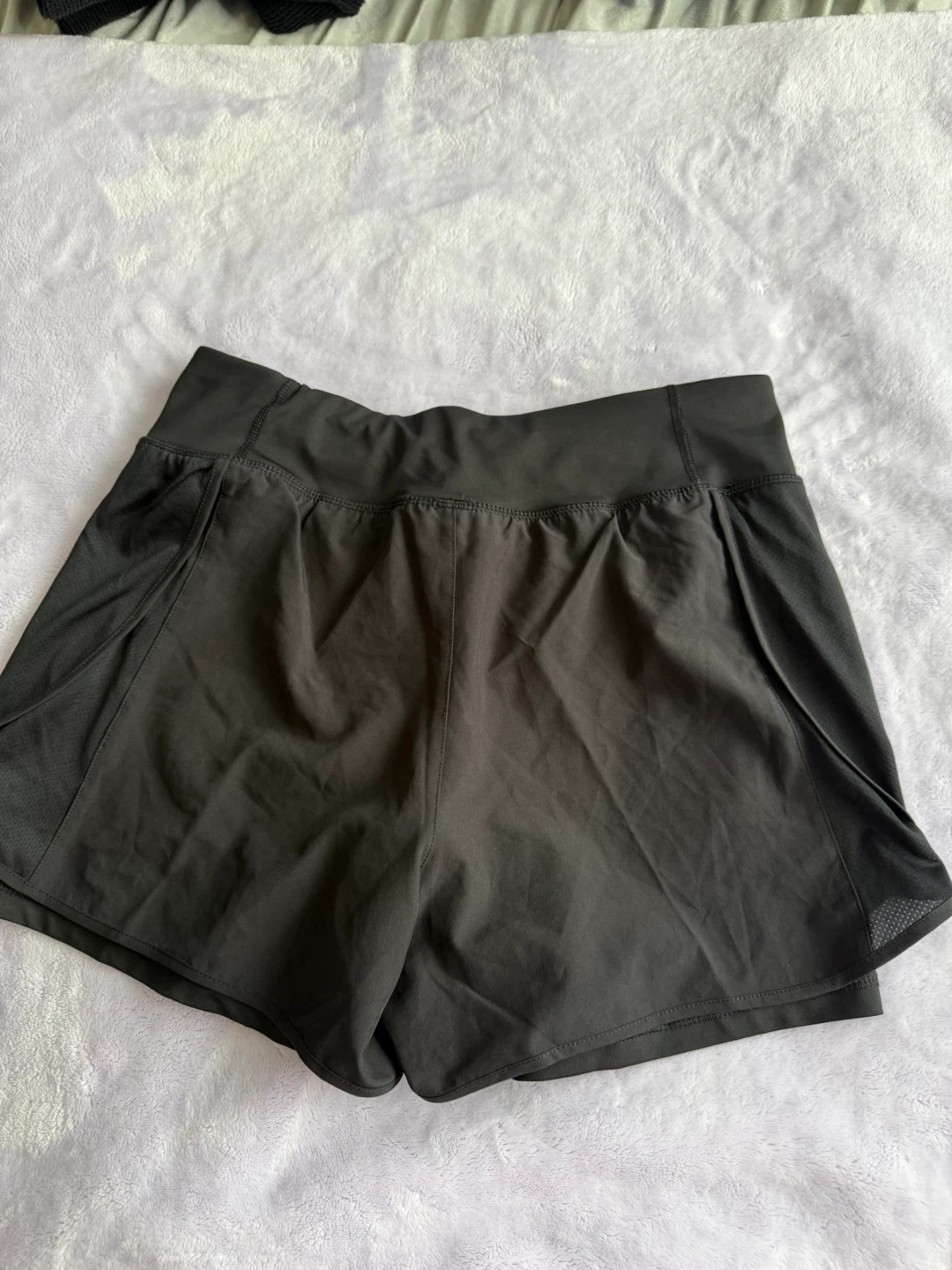 Apana Women’s Black Athletic Shorts – Size M - photo 2