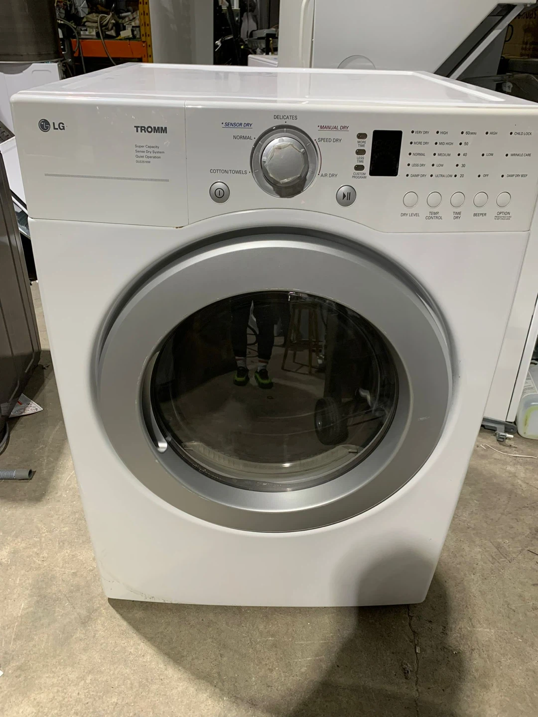 LG 27 inch dryer!!!