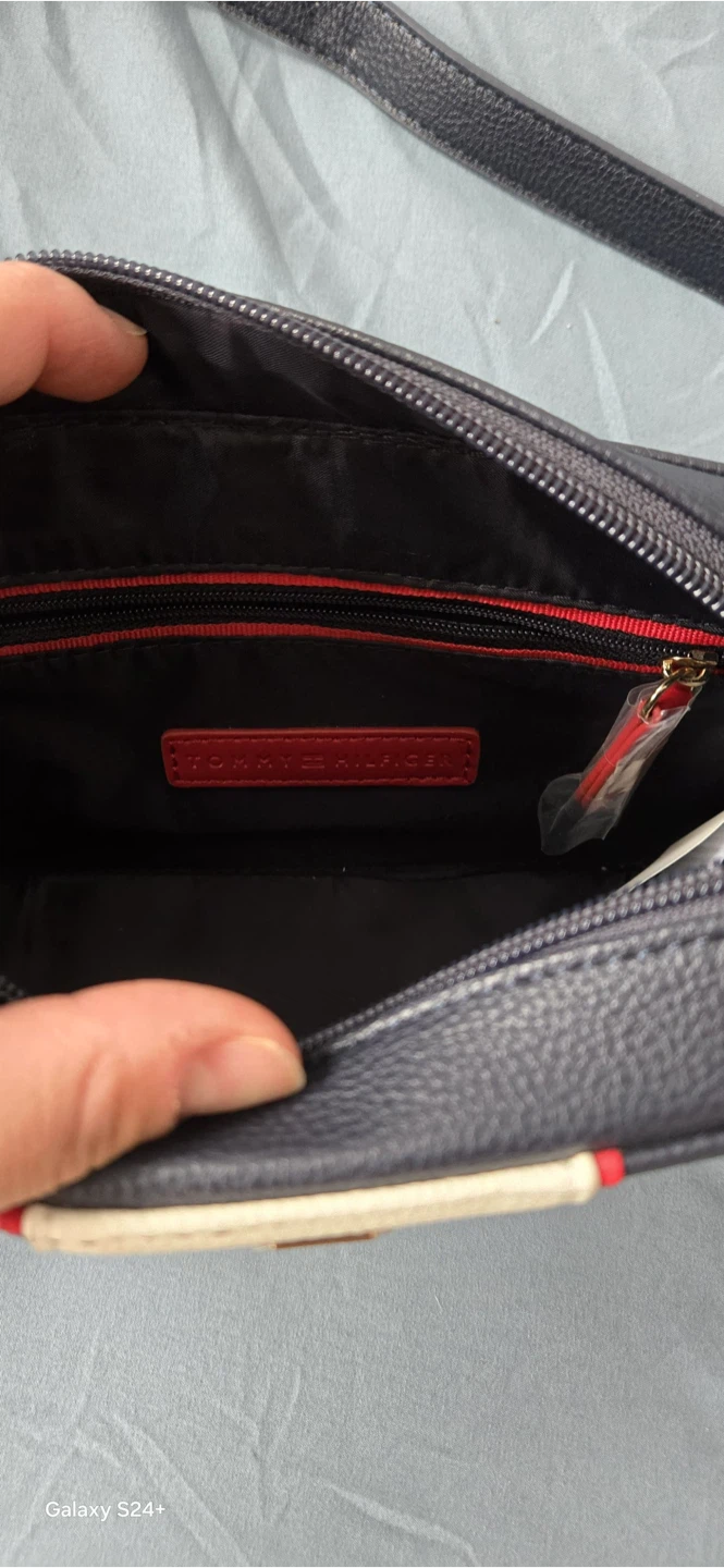 Tommy Hilfiger Camera Bag - photo 5