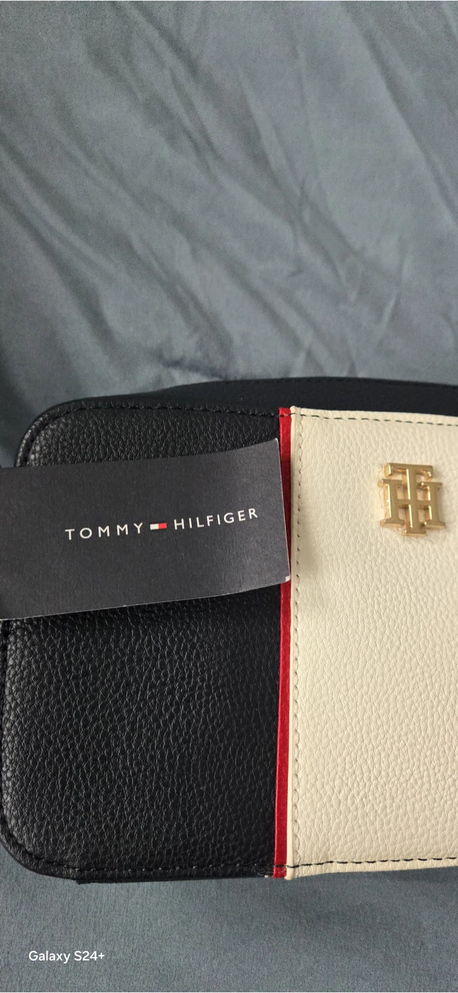 Tommy Hilfiger Camera Bag - photo 2