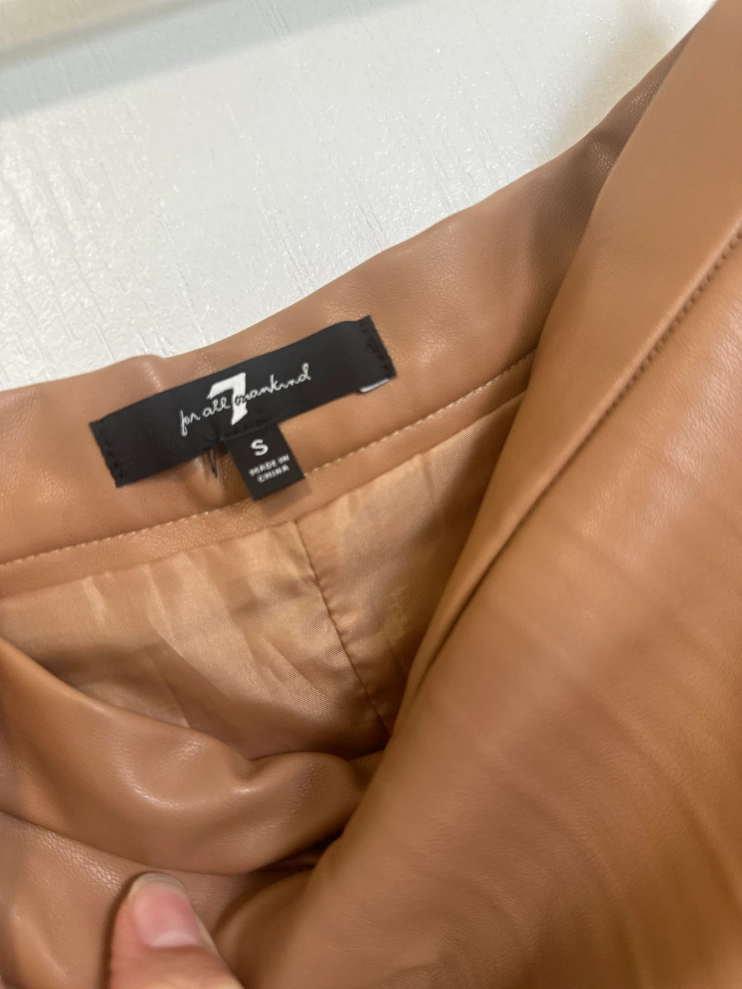 7 For All Mankind Faux Leather Pleated Skirt Size S - photo 3