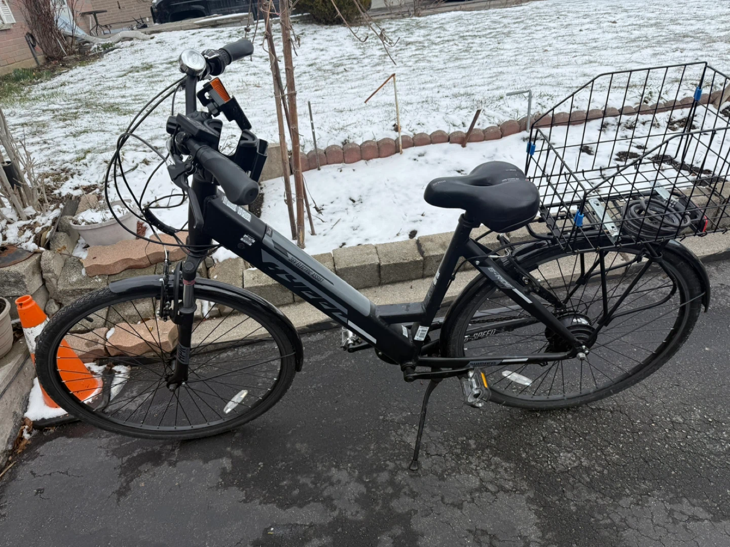 Hyper E-Ride 700C Electric Bike – Excellent Condition
