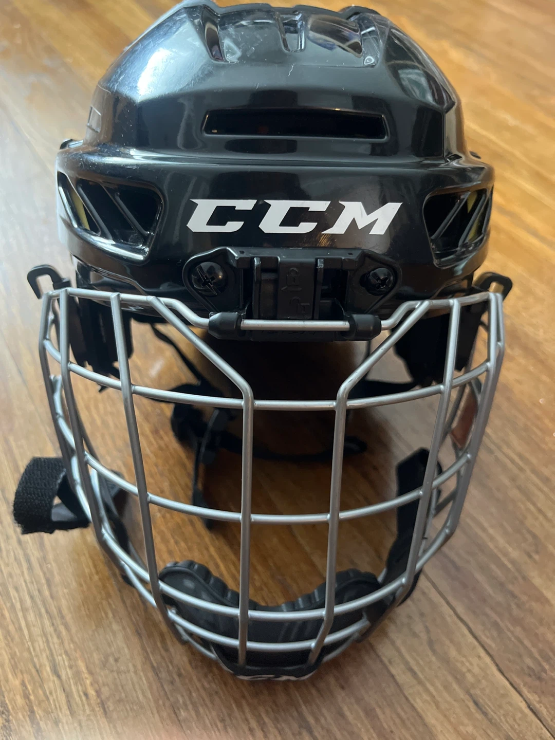 CCM Hockey Player Helmet SM-25 with Cage - photo 2
