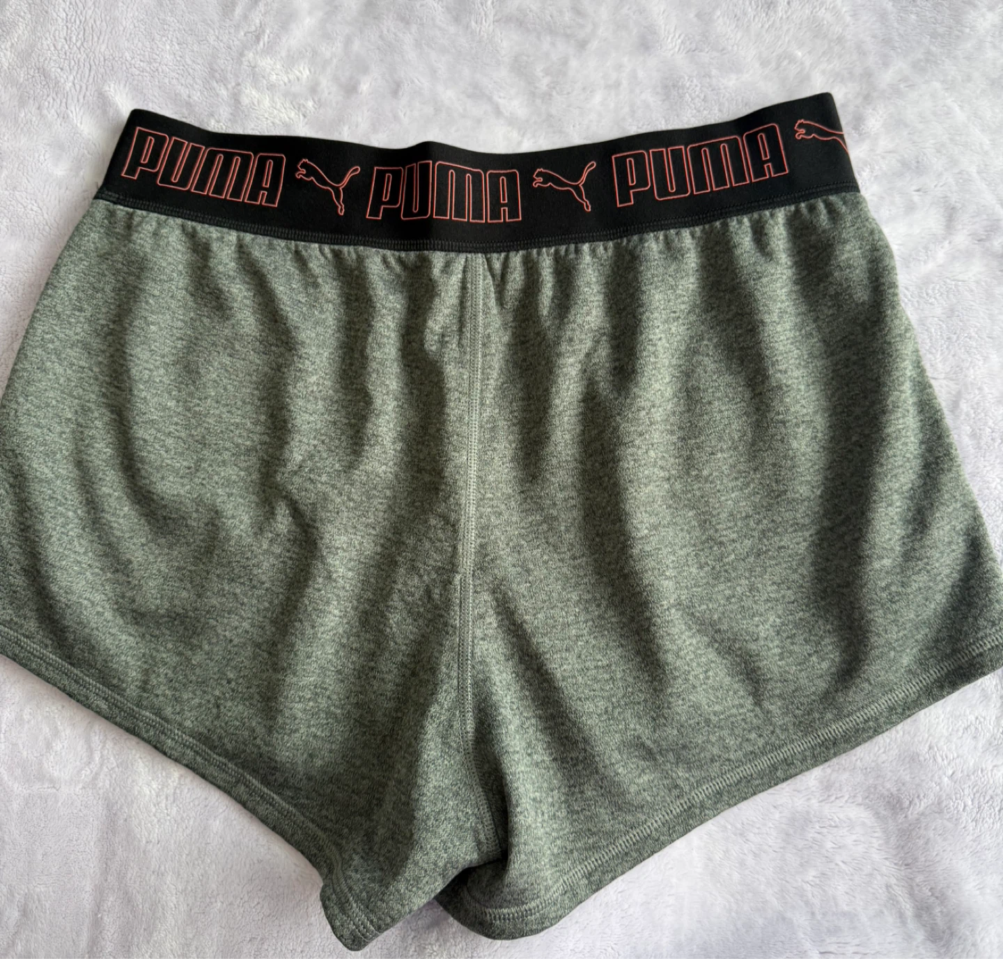 Puma Grey Workout Shorts – Women’s Medium - photo 2