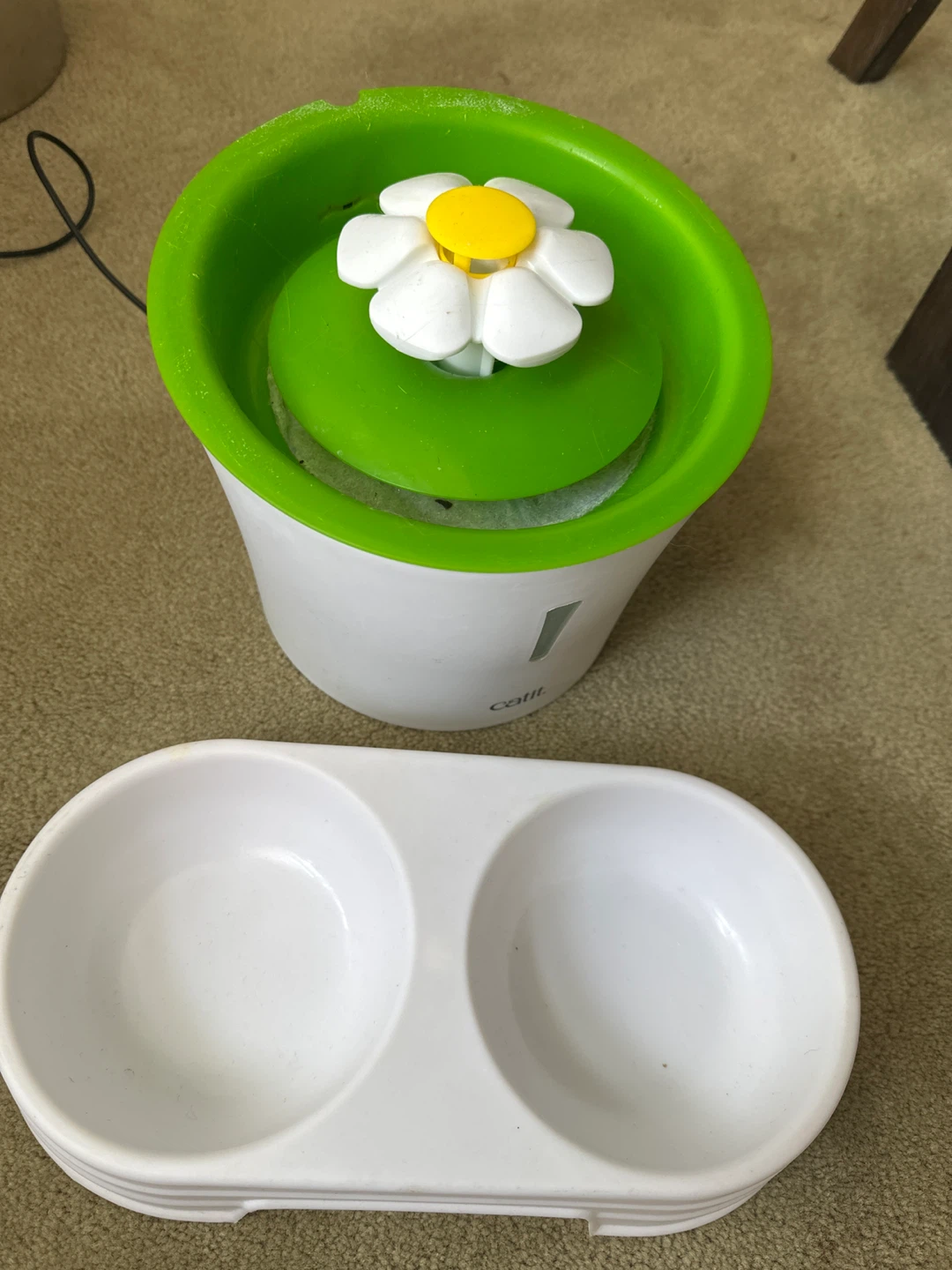Catit Pet Water Fountain with Double Dish