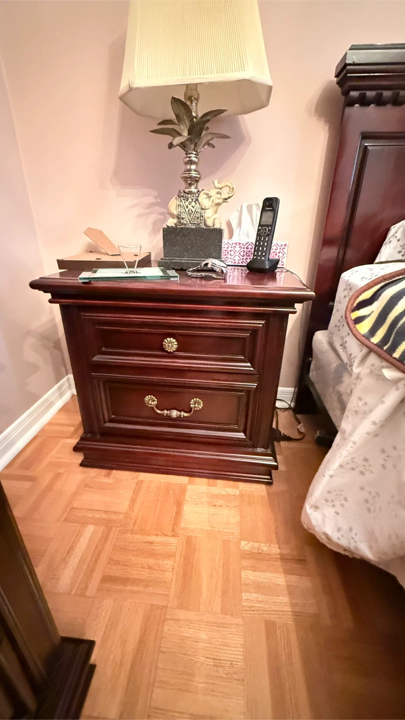 Dark Wood Bedroom Furniture Set