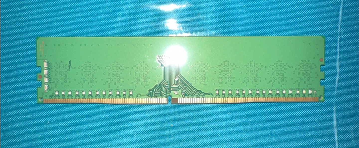 Samsung 8GB DDR4 RAM Module - photo 2
