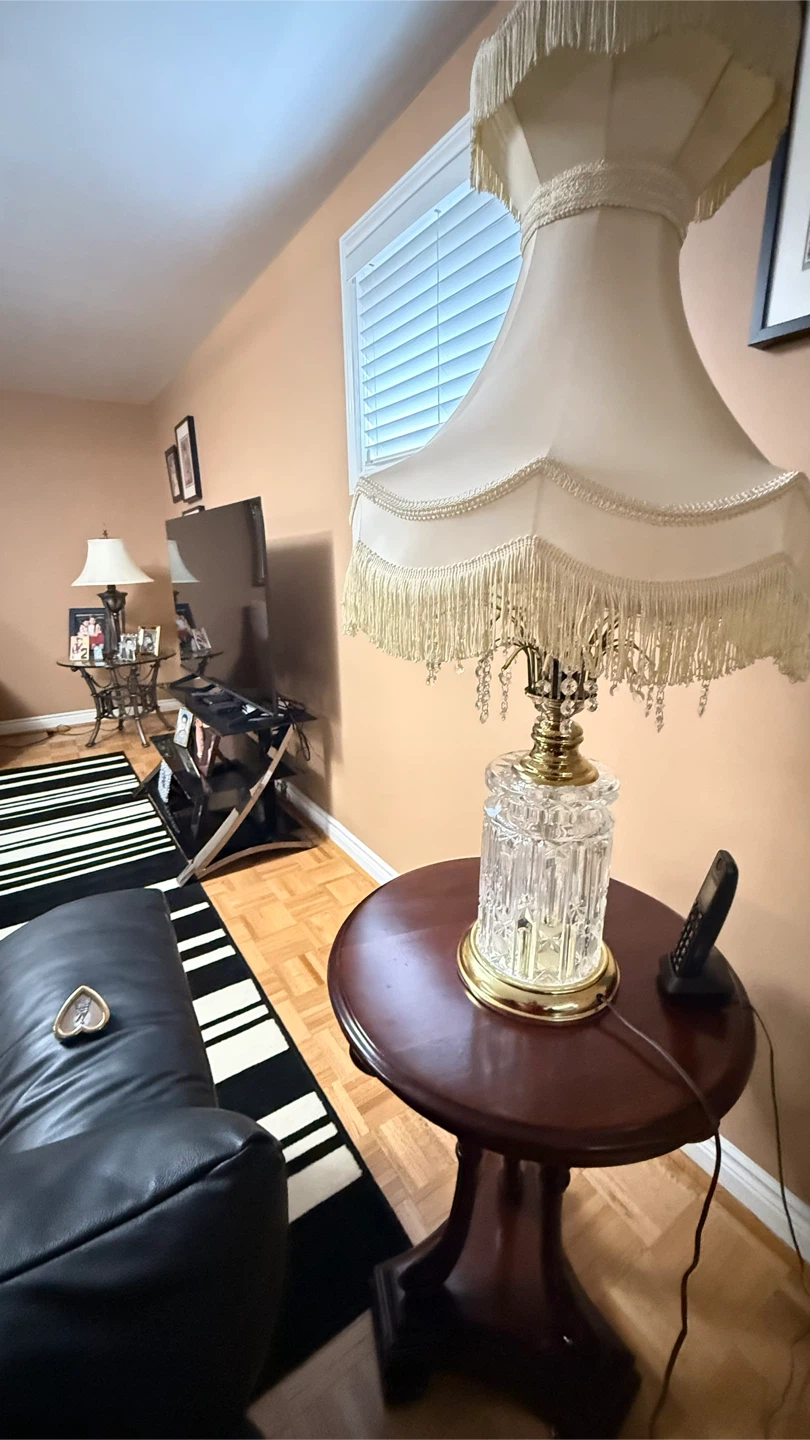 Crystal and Brass Table Lamp - photo 2