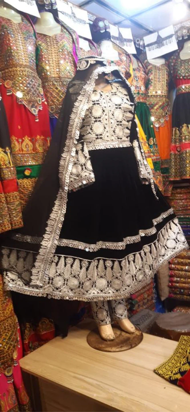 Traditional Afghan Velvet Dress with Embroidery - photo 2