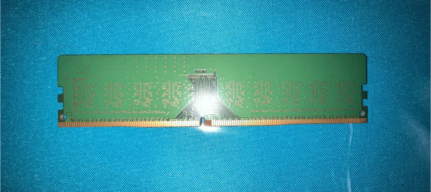 Micron 8GB DDR4 PC4-2400T RAM Module - photo 2