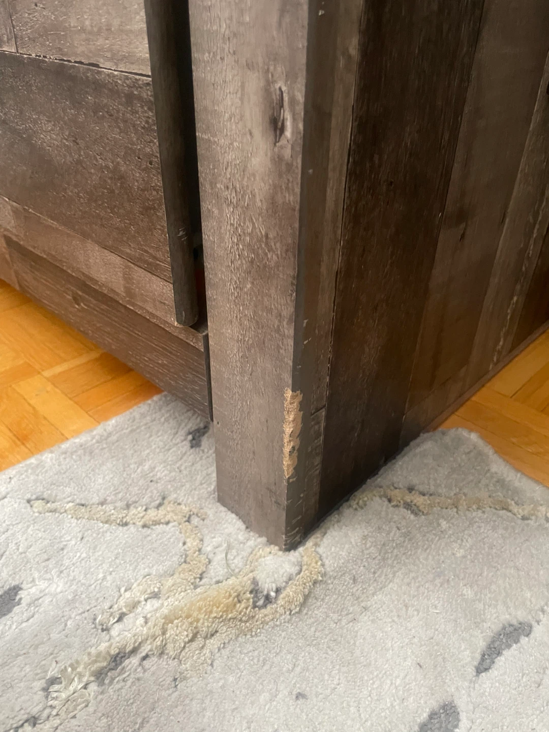 3 Rustic Wood Dressers 1 Wide one  and 2 Long ones - photo 4