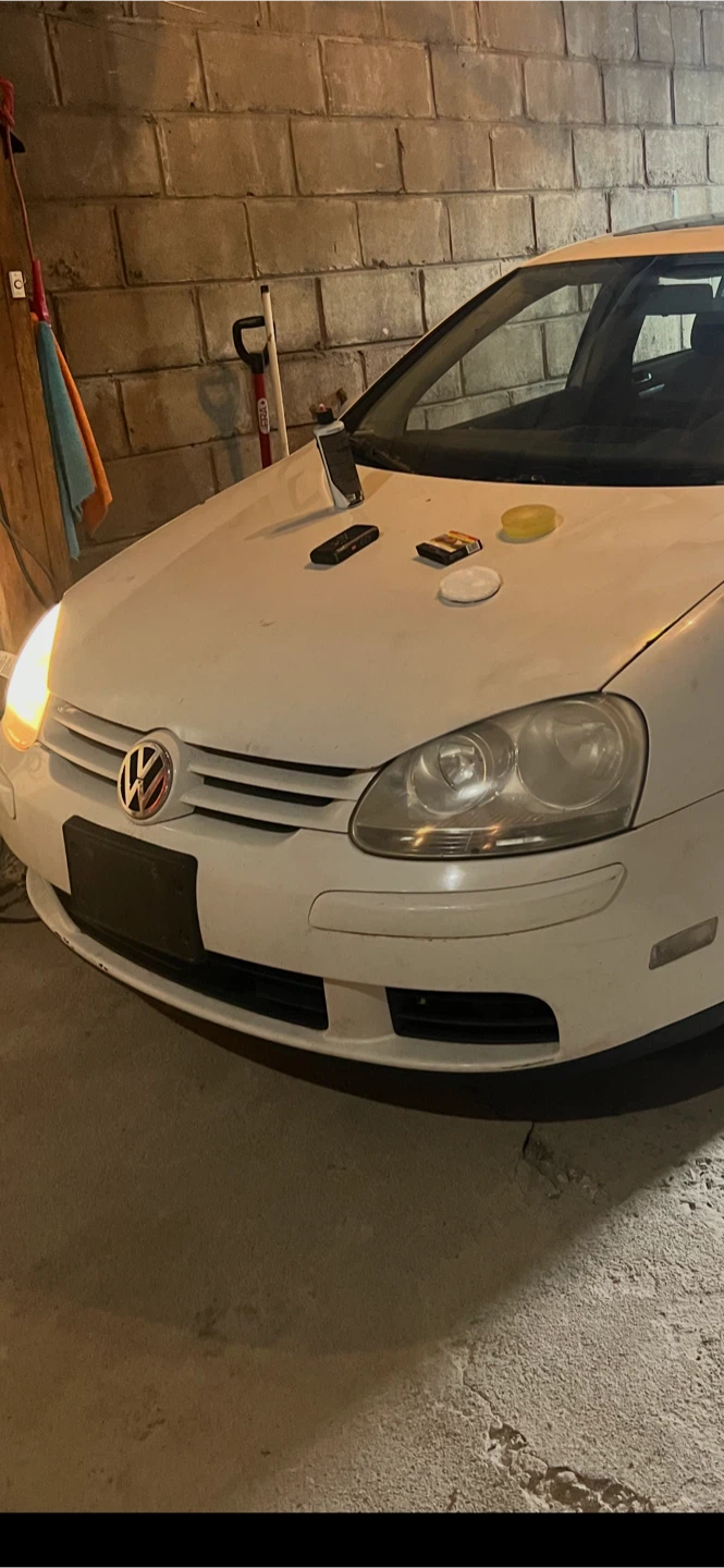 Volkswagen Golf 2007-2009 Headlight + Hood