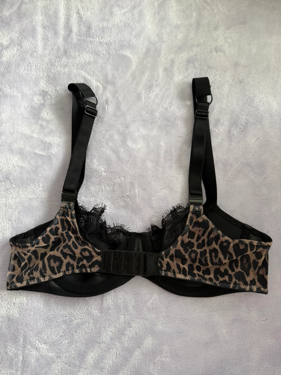 Victoria’s Secret Leopard Lace Bra – 34B – New - photo 3