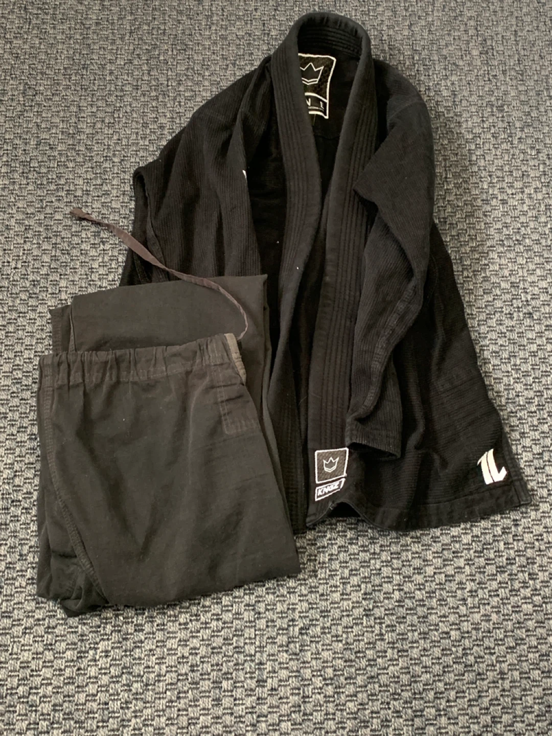 Kingz brand Brazilian Jiu Jitsu Gi and pants. MMA