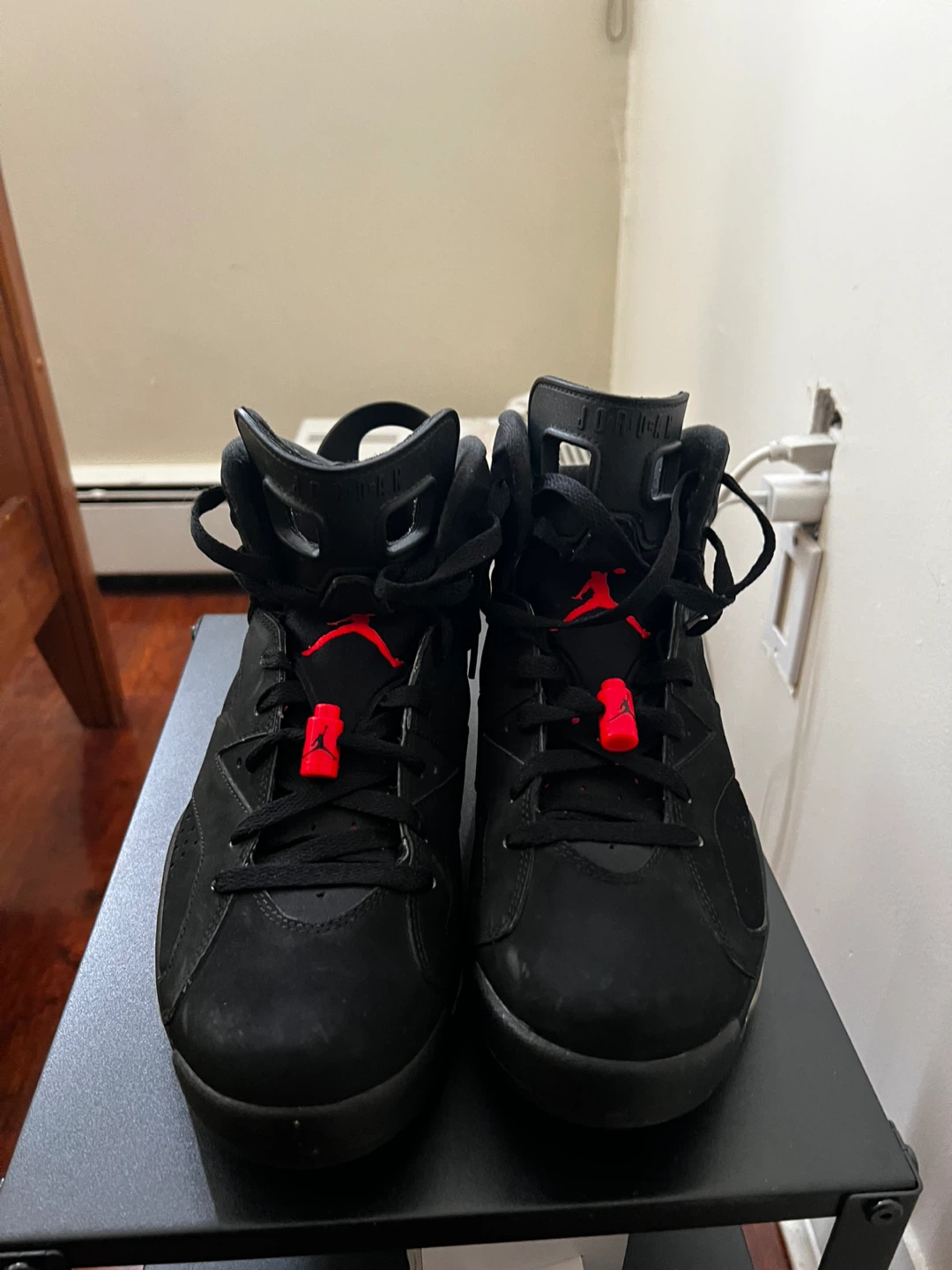 Air Jordan 6 Retro Black Infrared - 10.5 (READ DESC) - photo 3