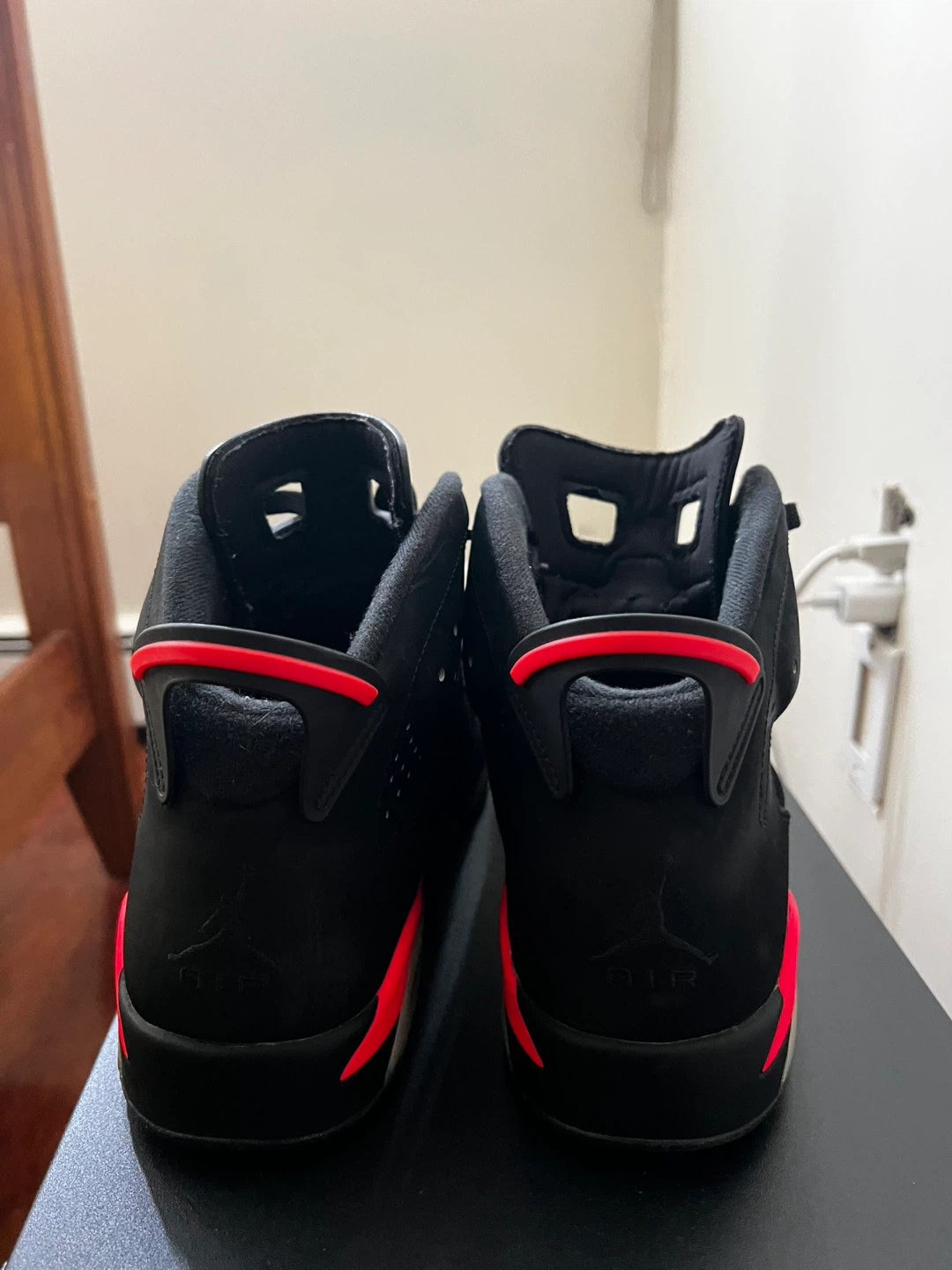 Air Jordan 6 Retro Black Infrared - 10.5 (READ DESC) - photo 2