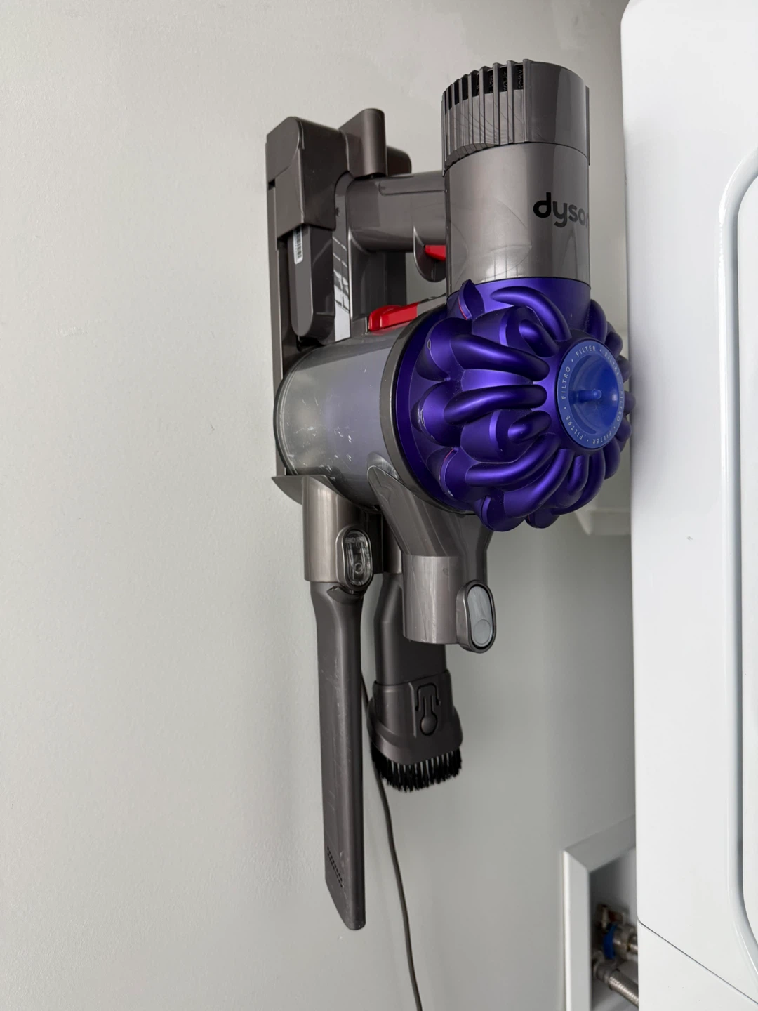Dyson V6+ Cordless Vacuum Cleaner - Purple
