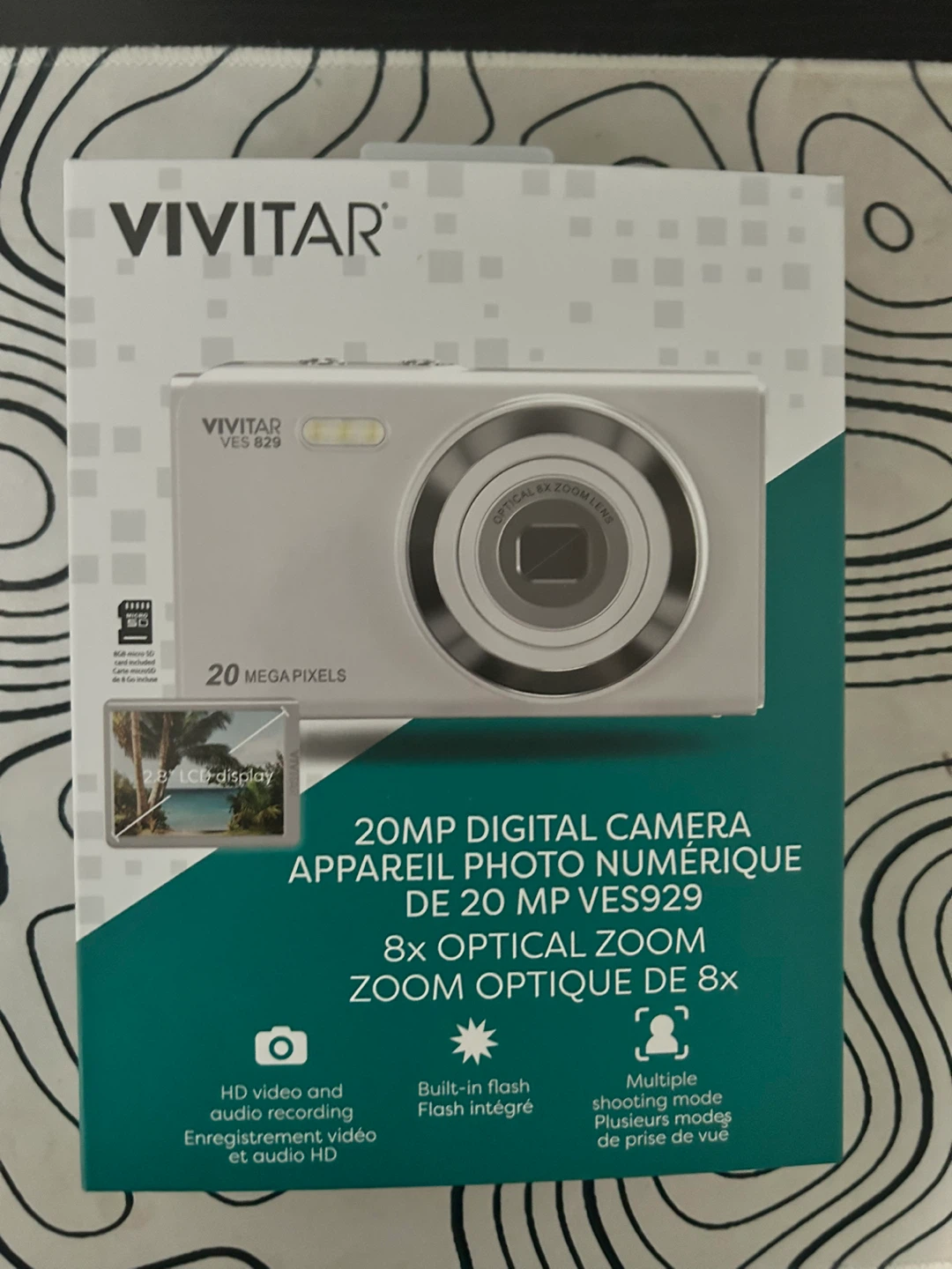 Vivitar 20MP Digital Camera VES829 - 8x Optical Zoom
