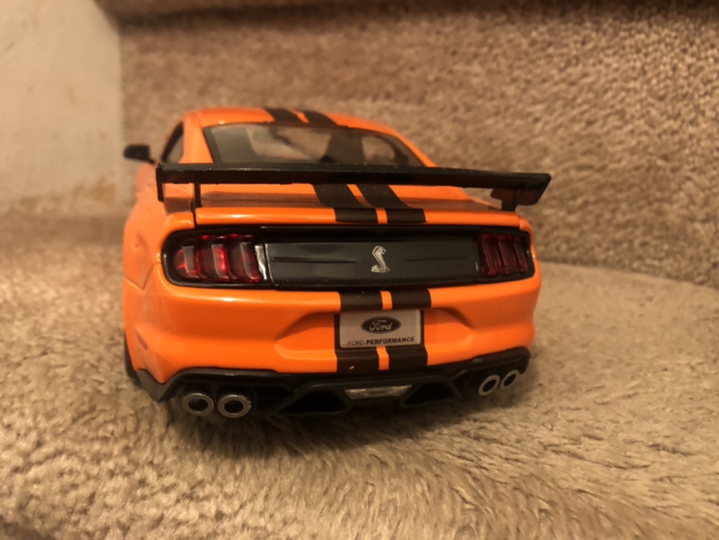 Orange Ford Mustang Shelby GT500 Diecast Model Car - photo 5