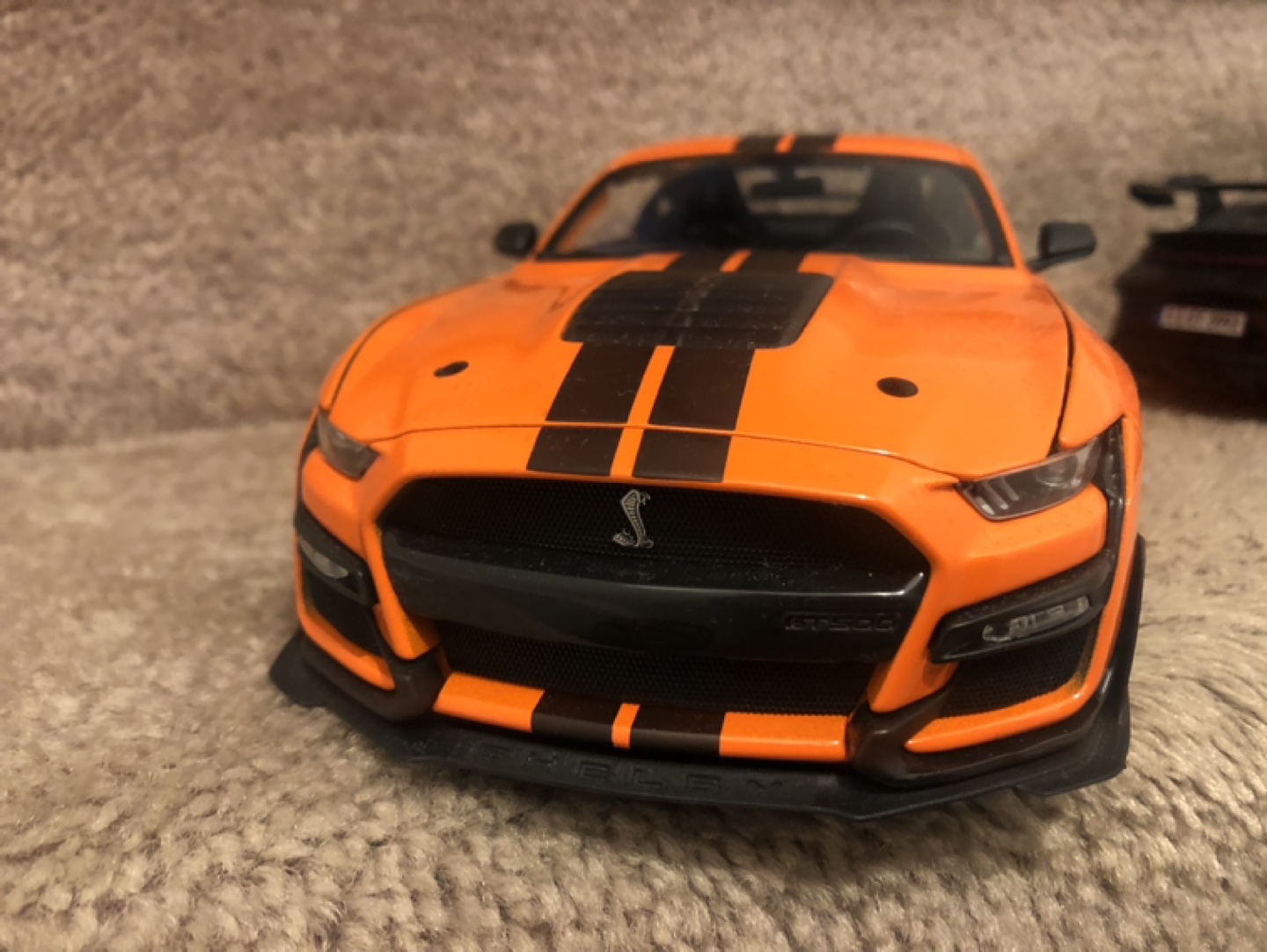 Orange Ford Mustang Shelby GT500 Diecast Model Car - photo 3