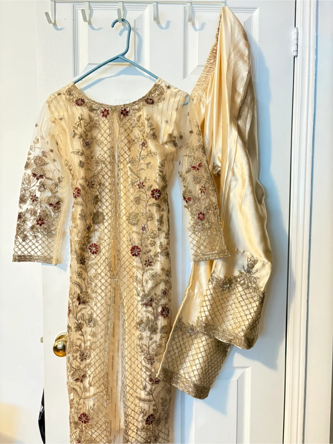 Embellished Cream Ethnic Outfit