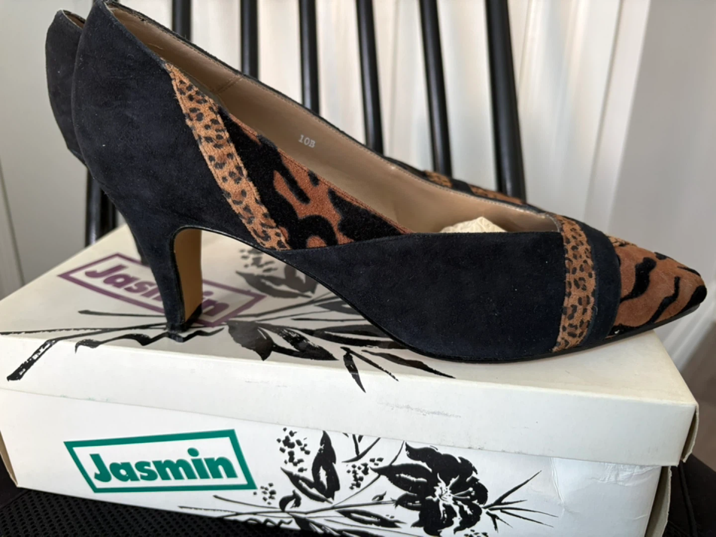 Jasmin Women's Suede & Leopard Print Heels Size 10B