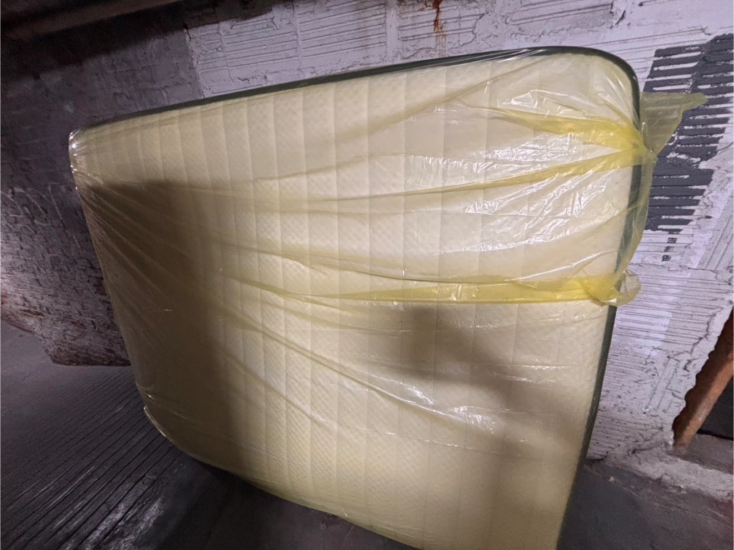 Queen Mattress each $50 - photo 4