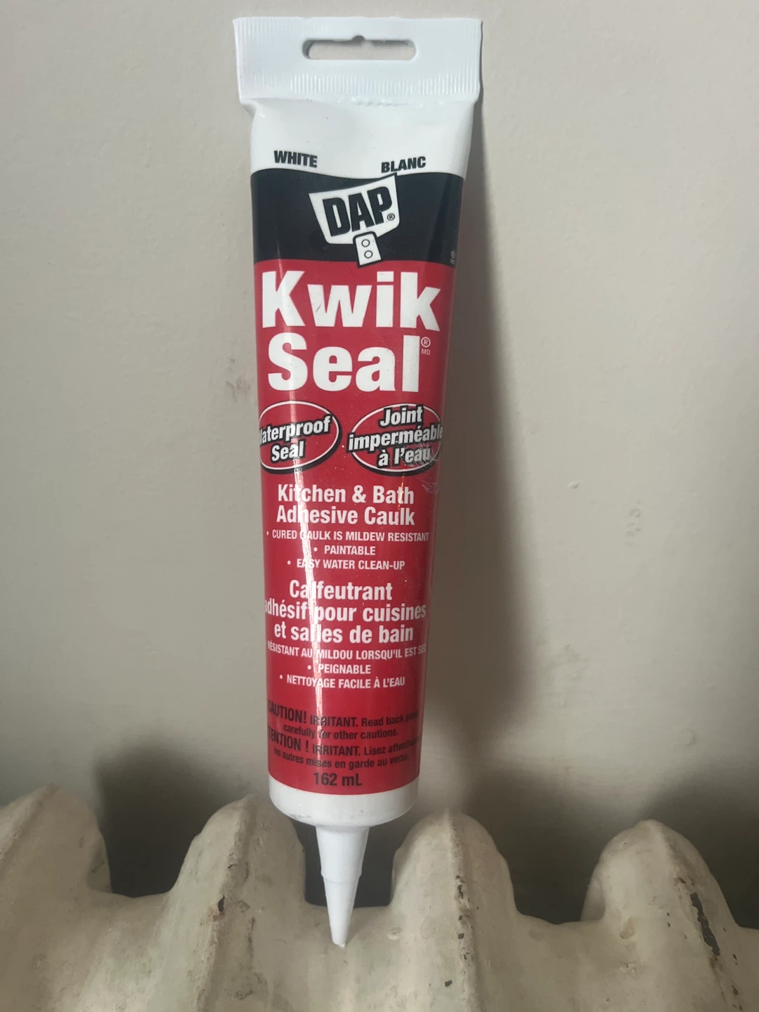 DAP Kwik Seal Kitchen & Bath Adhesive Caulk - White (162 ml)
