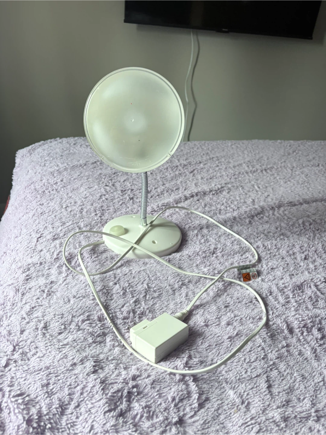White Gooseneck Desk Lamp with LED Light