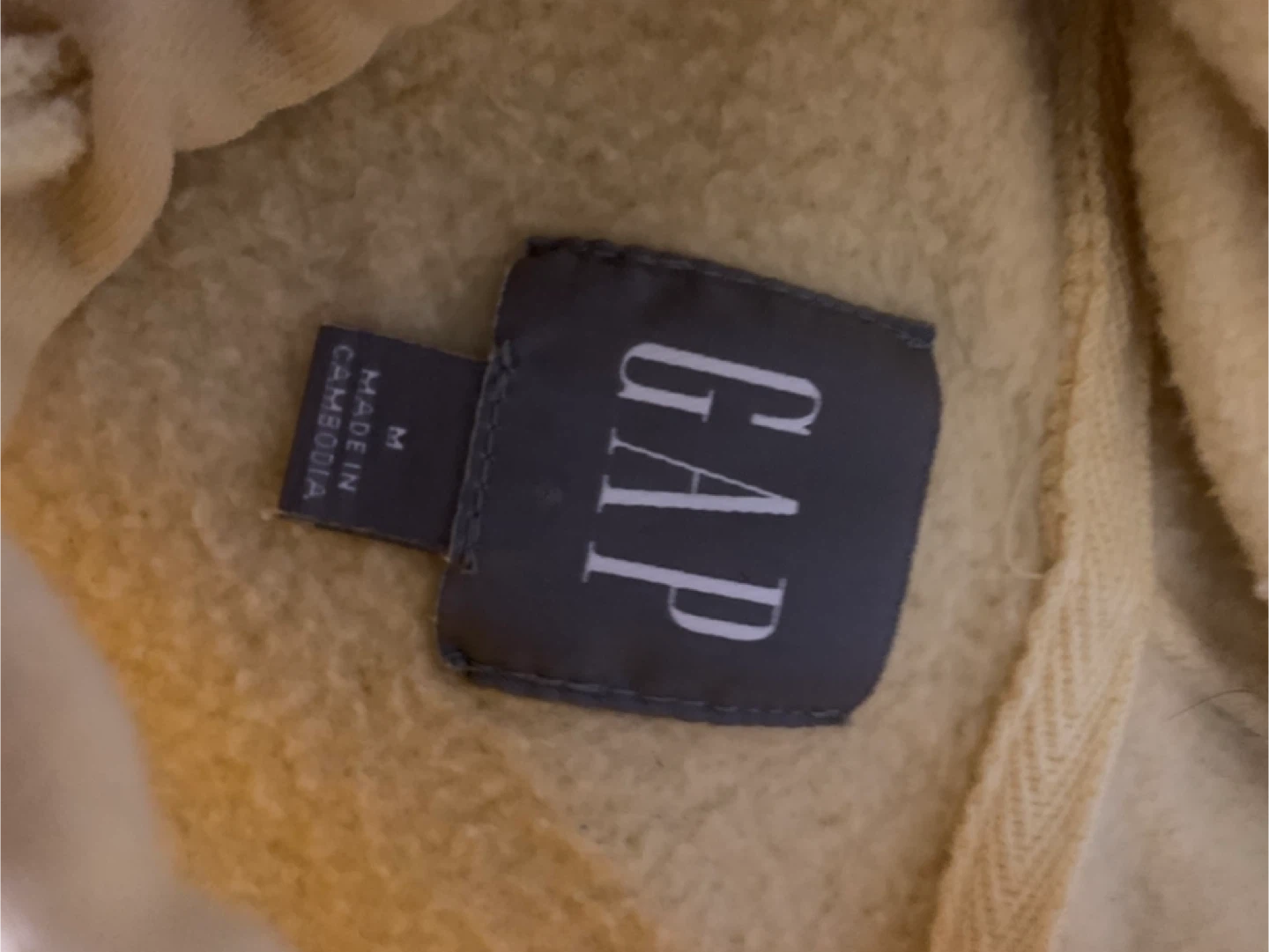 Gap Yellow Hoodie - photo 2