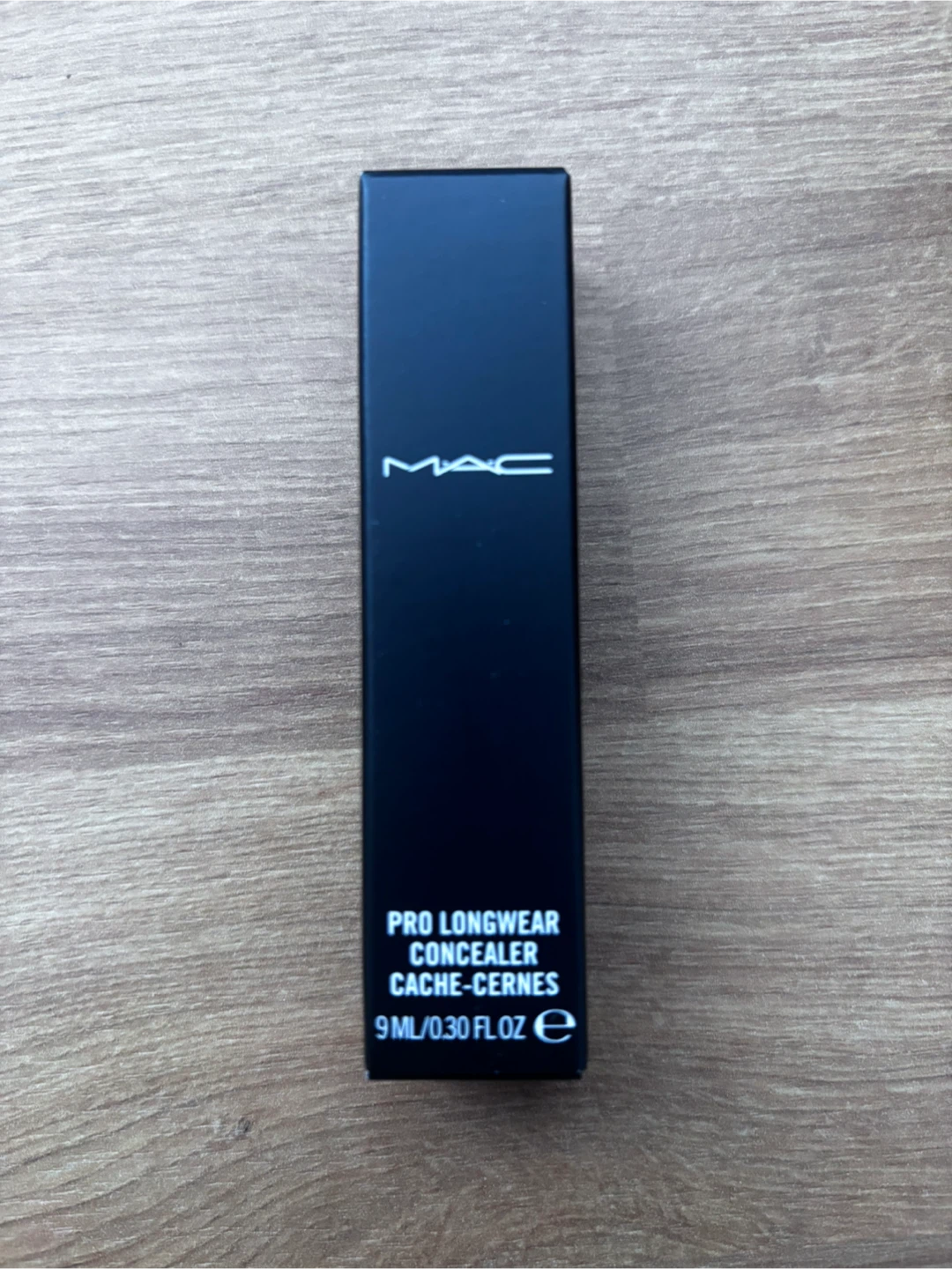 NEW MAC Cosmetics Makeup and Pouch - photo 4